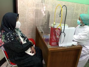 Pakar Ingatkan Penularan Super Flu Lebih Cepat Saat Musim Hujan