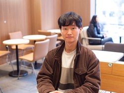 Pemuda Ini Taklukan Misteri Sofa Bergerak yang Bingungkan Ilmuwan 60 Tahun