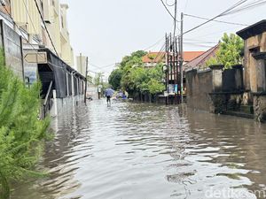 Hujan Deras, Sanur Tergenang Banjir