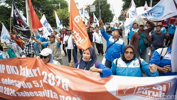 Berita dari Detik Finance: Buruh Protes ke Pramono: Jakarta Banyak Orang Kaya, Kenapa Murah Upahnya!