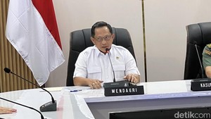 Pemerintah Usul Lumpur Bekas Banjir Sumatera Dijadikan Bahan Tanggul