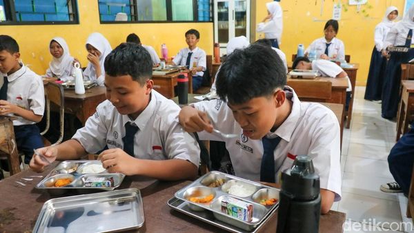 Program Makan Bergizi Gratis Kembali Digelar pada 2026