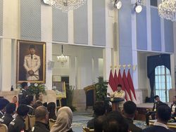 Pecahkan Rekor Dunia, Lifter Rizki Juniansyah Naik Pangkat Jadi Kapten