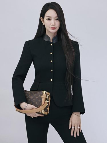 Shin Min Ah resmi menjadi House of Ambassador Louis Vuitton