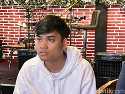 Kuasa Hukum Denada Sebut Gugatan Anak Biologis Salah Jalur