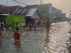 Sejumlah Rumah di Demak Jateng Terendam Banjir Imbas Pintu Kanal Jebol