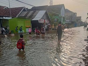 Sejumlah Rumah di Demak Jateng Terendam Banjir Imbas Pintu Kanal Jebol