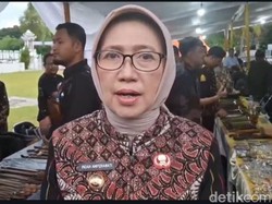 Bupati Lumajang Pastikan Erupsi Semeru hingga 5 Km Jauh dari Permukiman