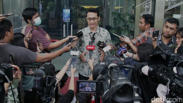 KPK Tetapkan Yaqut Cholil Qoumas Tersangka Dugaan Korupsi Kuota Haji 2024