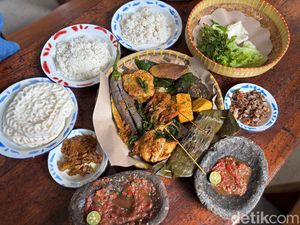 Kalap! Makan Nasi Rames Puluhan Lauk di Warung Sunda Prasmanan
