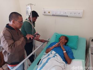 Momen Ngeri Elf PMI Magelang Terguling Saat Pulang Operasi SAR Gunung Slamet