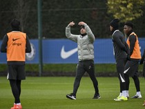 Gaya Perdana Rosenior Latih Chelsea, Dua Pemain Jadi Sorotan