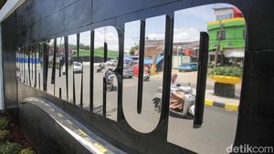 Melihat Gapura di Bekasi Yang Dibangun Pakai APBD Hampir 1 Miliar