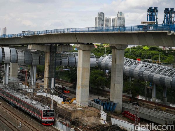 Pembangunan Tol Pelabuhan Priok Ditargetkan Selesai 2026