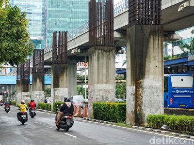Pemprov DKI Bongkar 98 Tiang Monorel Rasuna Said Mulai Pekan Depan