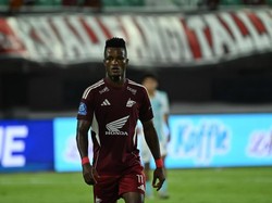 Abu Kamara Dirumorkan Bakal Tinggalkan PSM Makassar