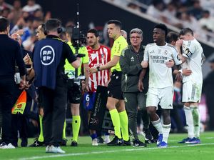 Atletico Vs Real Madrid Diwarnai Cekcok Vinicius dengan Simeone