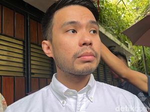 Pengacara Ungkap Isi Pembicaraan Jokowi dengan Eggy Sudjana-Damai Hari Lubis