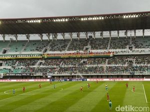 Persebaya Ungguli Malut United 2-0 di Babak Pertama