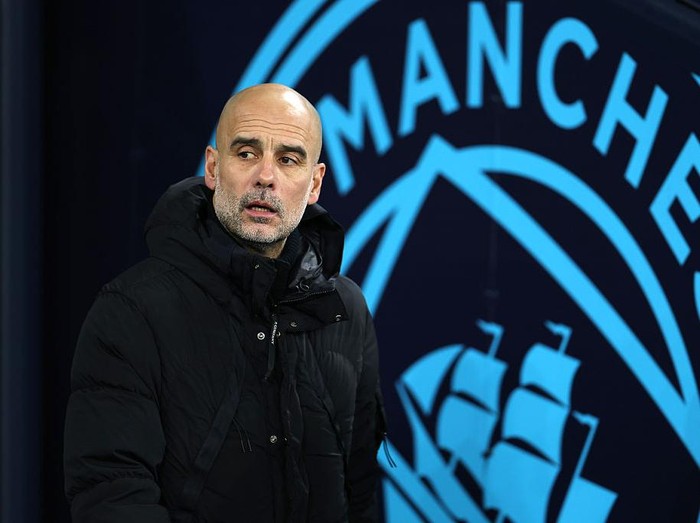MANCHESTER, ENGLAND - JANUARY 07:  Pep Guardiola the manager of Manchester City prior to the Premier League match between Manchester City and Brighton & Hove Albion at Etihad Stadium on January 07, 2026 in Manchester, England. (Photo by Mark Thompson/Getty Images)