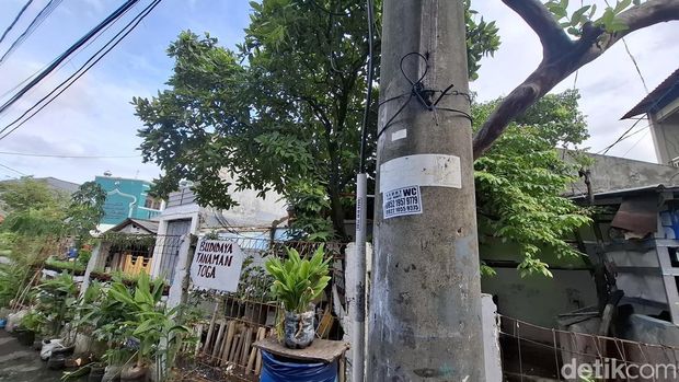 Tiang Listrik di Jakarta
