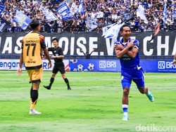 Lagi! Beckham Bikin Pemain Persija Kena Kartu Merah