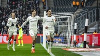 Gladbach Vs Augsburg: Kevin Diks Bikin Gol, Die Fohlen Pesta 4-0