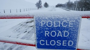 Salju Tebal, Jalan A93 di Glenshee Ditutup