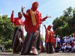 Membidik Masa Depan Siswa Sekolah Rakyat Lewat Kurikulum Non Akademik