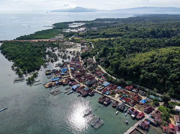 Sultra Targetkan Bangun 1.000 Rumah Nelayan di Wilayah Pesisir
