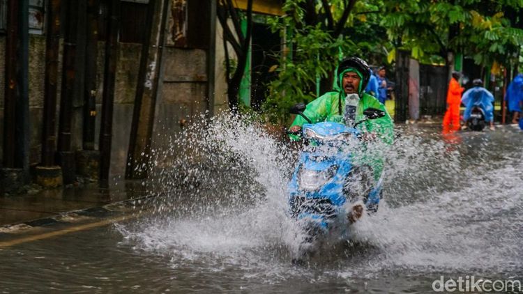 Kapan Musim Hujan 2026 Berakhir? Simak Prediksi Resmi BMKG