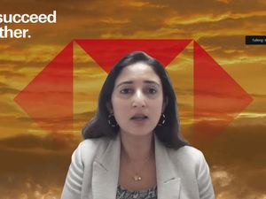 Dolar AS Diramal Tembus Rp 17.000 Akhir 2026, Ini Biang Keroknya