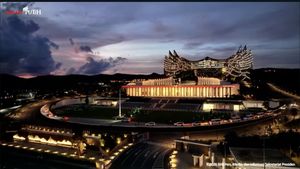 Gemerlap Istana Negara Malam Hari Saat Kunjungan Perdana Prabowo ke IKN