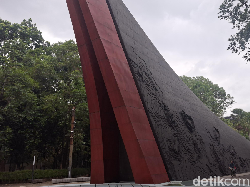 Mengenal Kaldron Api Bilah Nusantara, Tugu Keris Raksasa Ikonik di GBK