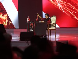 Megawati Tegaskan PDIP Partai Penyeimbang, Sebut Pemerintah Bukan Musuh Personal