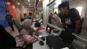 Korban Banjir Bandang Aceh Tamiang Antre Urus Dokumen Kependudukan