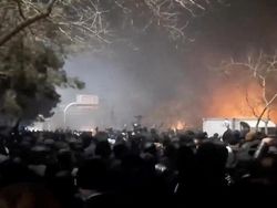 Korban Protes Capai 544, Iran Umumkan Perlawanan Nasional