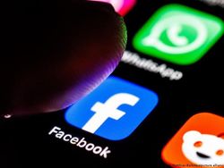 Video: Instagram, Facebook, sampai WhatsApp Nggak Full Gratis Lagi?