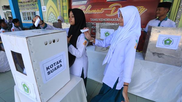 Pemilu ala Madrasah, Cara Seru Kenalkan Demokrasi ke Siswa