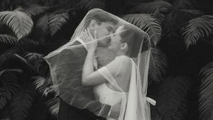 Potret Mesra Prewedding Ranty Maria & Rayn Wijaya, Calon Manten Tampil Elegan