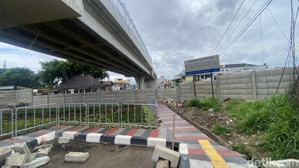 Akses di Bawah Flyover Nurtanio yang Kini Mati