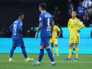 Diwarnai Gol Ronaldo dan Kartu Merah, Al Nassr Disikat Al Hilal 1-3