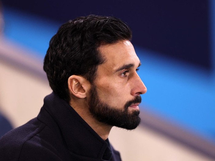 MANCHESTER, ENGLAND - DECEMBER 16: Alvaro Arbeloa, head coach of Real Madrid Castilla, looks on during the Premier League International Cup match between Manchester City and Real Madrid Castilla at Joie Stadium on December 16, 2025 in Manchester, England. (Photo by Ben Roberts Photo/Getty Images)