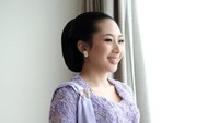 5 Potret Cantik Aya Hutami, Anak Tommy Soeharto di Pernikahan Sang Kakak