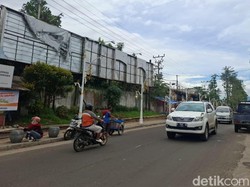 Cianjur Kini Miliki 3 Ruas Jalan Kabupaten Baru, Penataan Trotoar Dikebut