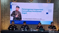 RI Kebanjiran Ikan Ilegal dari China, Masuk dari Pelabuhan Ini
