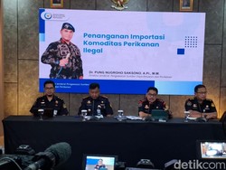 KKP Gagalkan Penyelundupan 100 Ton Ikan Salem
