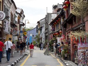 Perang Timur Tengah Bikin Wisata Malaysia Ketar-ketir