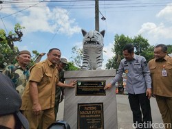 Patung Macan Putih Kediri Kini Resmi Kantongi Hak Paten