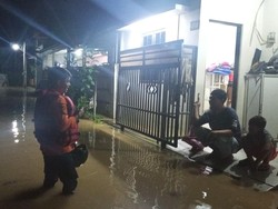 Permukiman di Bogor Banjir Usai Kali Cimanceri Meluap, Warga Mengungsi